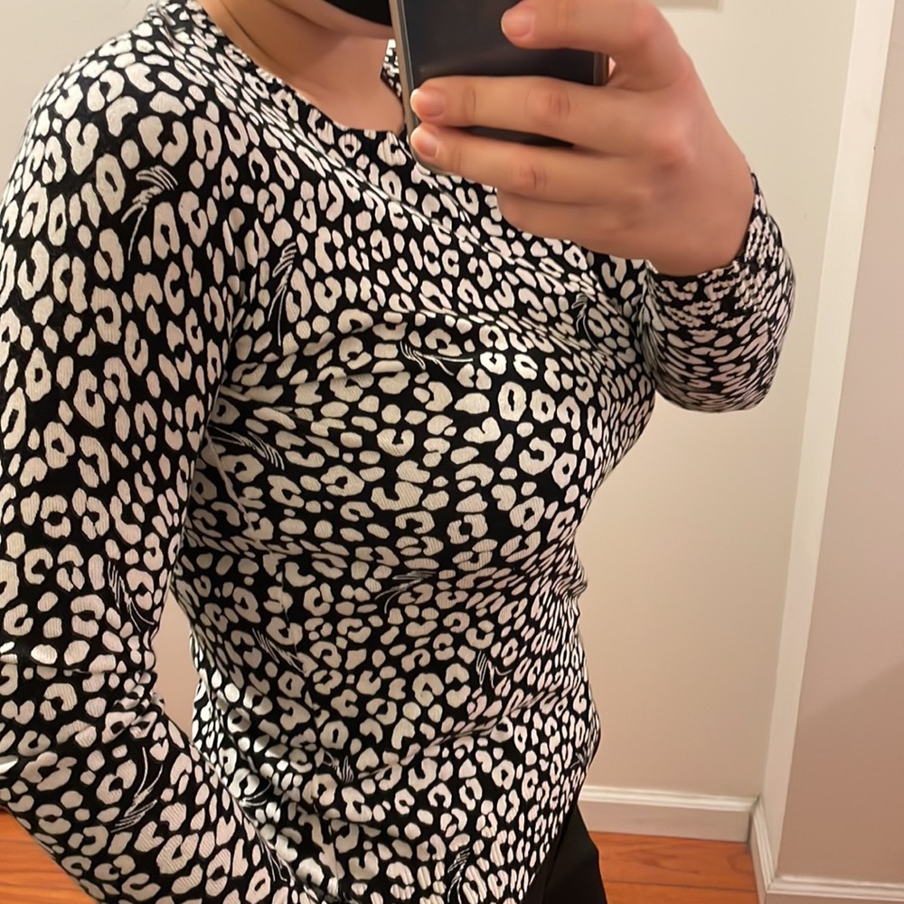 Michael Kors light sweater wth tags